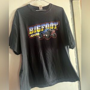 Gildan Black Kids T-Shirt with Bigfoot Graphic